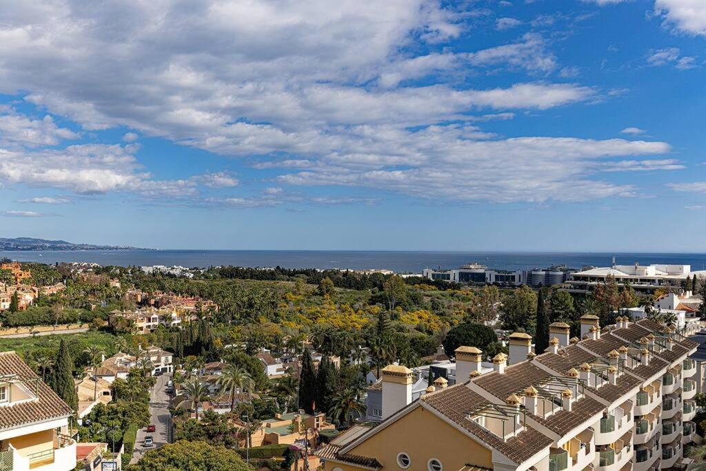Classy Flat W/ Impressive Views Apartment *