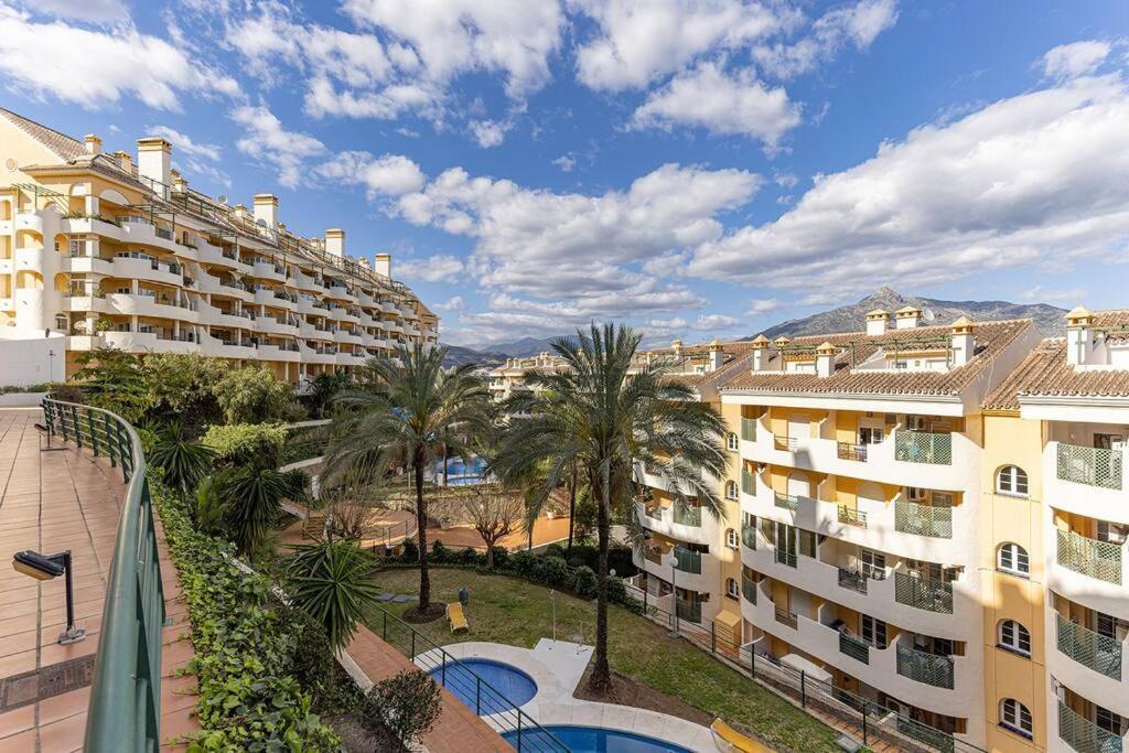 Classy Flat W/ Impressive Views Apartamento Marbella